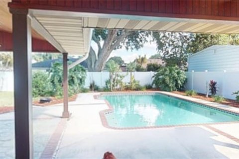 Villa ou maison à vendre à Winter Haven, Floride: 5 chambres, 249.44 m2 № 2417003 - photo 23