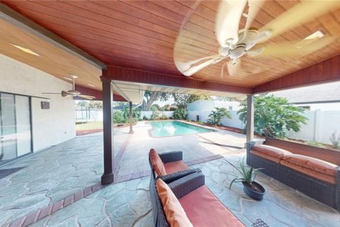 Villa ou maison à vendre à Winter Haven, Floride: 5 chambres, 249.44 m2 № 2417003 - photo 22