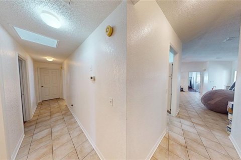 Villa ou maison à vendre à Winter Haven, Floride: 5 chambres, 249.44 m2 № 2417003 - photo 11