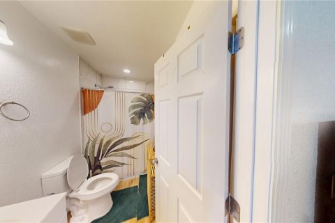 Villa ou maison à vendre à Winter Haven, Floride: 5 chambres, 249.44 m2 № 2417003 - photo 18