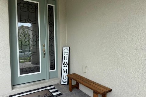 House in Wesley Chapel, Florida 4 bedrooms, 277.59 sq.m. № 2109685 - photo 3
