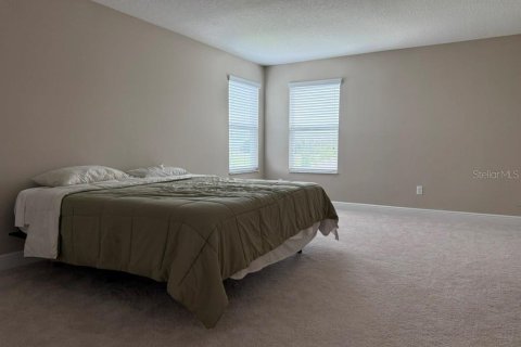House in Wesley Chapel, Florida 4 bedrooms, 277.59 sq.m. № 2109685 - photo 18