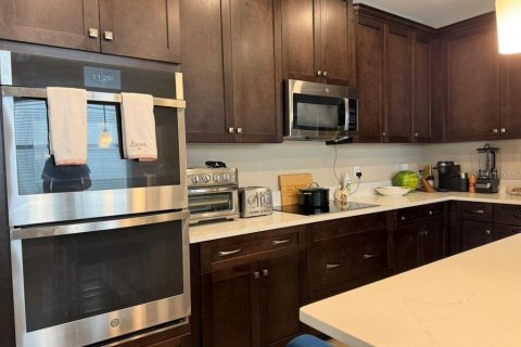 House in Wesley Chapel, Florida 4 bedrooms, 277.59 sq.m. № 2109685 - photo 14