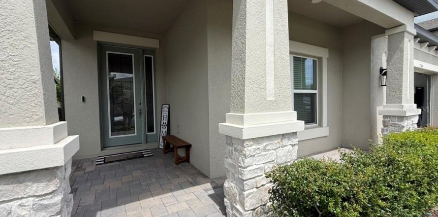 House in Wesley Chapel, Florida 4 bedrooms, 277.59 sq.m. № 2109685
