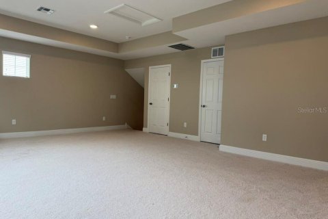 House in Wesley Chapel, Florida 4 bedrooms, 277.59 sq.m. № 2109685 - photo 9