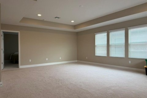 House in Wesley Chapel, Florida 4 bedrooms, 277.59 sq.m. № 2109685 - photo 10