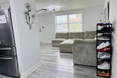 Casa en venta en Holiday, Florida, 2 dormitorios, 105.91 m2 № 1914249 - foto 9