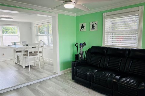 Casa en venta en Holiday, Florida, 2 dormitorios, 105.91 m2 № 1914249 - foto 14