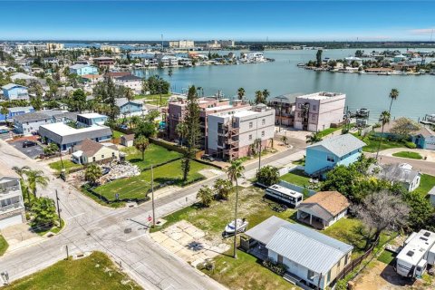 Terreno en venta en Madeira Beach, Florida № 2299876 - foto 11