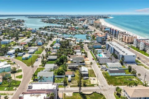 Terreno en venta en Madeira Beach, Florida № 2299876 - foto 29