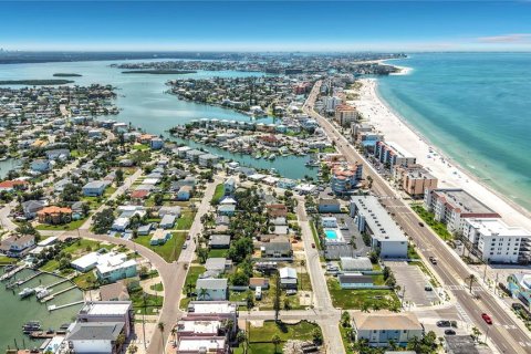 Terreno en venta en Madeira Beach, Florida № 2299876 - foto 30
