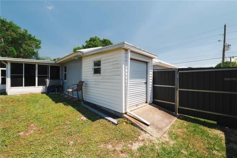 House in Sebring, Florida 2 bedrooms, 107.02 sq.m. № 1825325 - photo 27