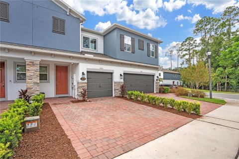 Touwnhouse à vendre à Oviedo, Floride: 3 chambres, 171.5 m2 № 2342418 - photo 27