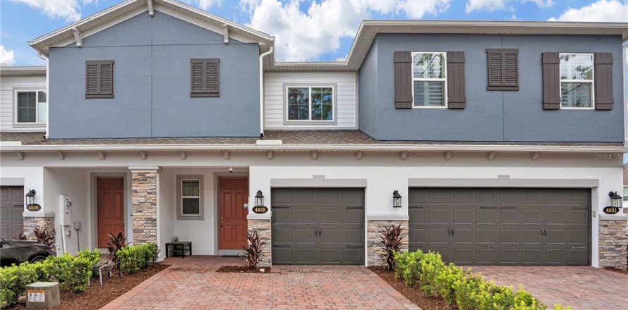 Touwnhouse à Oviedo, Floride 3 chambres, 171.5 m2 № 2342418