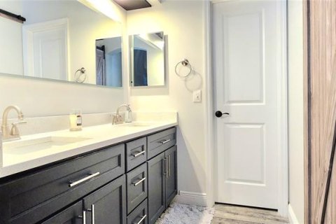 House in Orlando, Florida 3 bedrooms, 130.62 sq.m. № 2287711 - photo 30