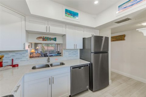 Copropriété à vendre à Largo, Floride: 1 chambre, 75.72 m2 № 1650770 - photo 9