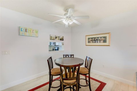 Copropriété à vendre à Largo, Floride: 1 chambre, 75.72 m2 № 1650770 - photo 13