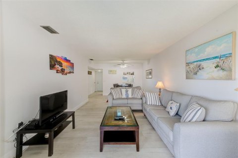 Copropriété à vendre à Largo, Floride: 1 chambre, 75.72 m2 № 1650770 - photo 14
