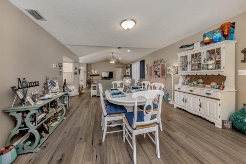 House in Venice, Florida 2 bedrooms, 159.98 sq.m. № 1879467 - photo 28
