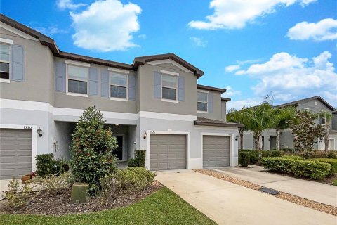 Townhouse in Lutz, Florida 3 bedrooms, 151.8 sq.m. № 1559205 - photo 10