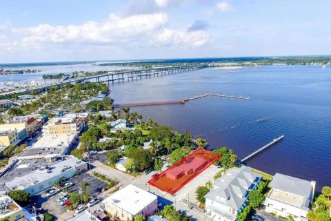 Villa ou maison à Stuart, Floride 2 chambres, 86.49 m2 № 2146569