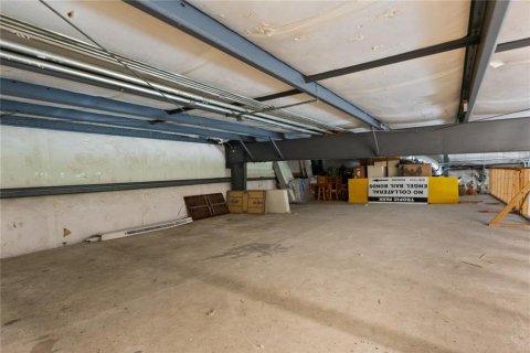 Immobilier commercial à louer à Sanford, Floride: 267.56 m2 № 2143203 - photo 8