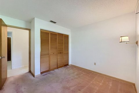 Villa ou maison à vendre à New Port Richey, Floride: 2 chambres, 105.35 m2 № 2333796 - photo 21