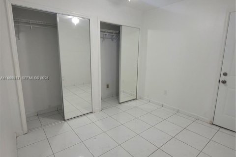 Купить виллу или дом в Майами, Флорида 5 спален, 202.71м2, № 2048746 - фото 25