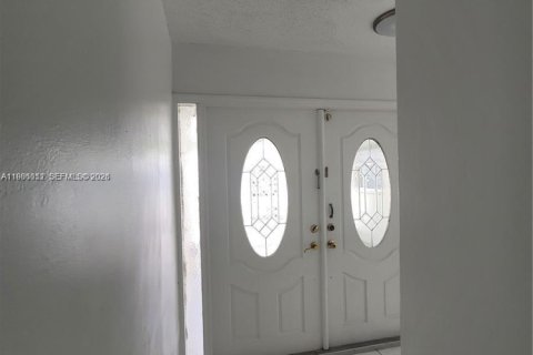 Купить виллу или дом в Майами, Флорида 5 спален, 202.71м2, № 2048746 - фото 8