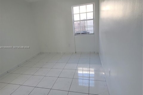 Купить виллу или дом в Майами, Флорида 5 спален, 202.71м2, № 2048746 - фото 29