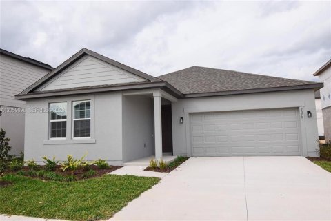 Villa ou maison à Davenport, Floride 4 chambres, 206.61 m2 № 2412670