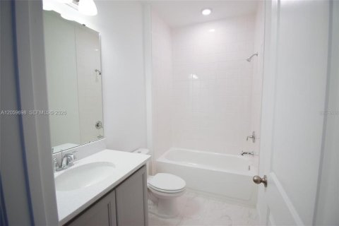 Villa ou maison à vendre à Davenport, Floride: 4 chambres, 206.61 m2 № 2412670 - photo 19