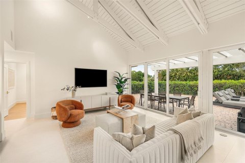 House in Delray Beach, Florida 3 bedrooms, 323.67 sq.m. № 2183098 - photo 9