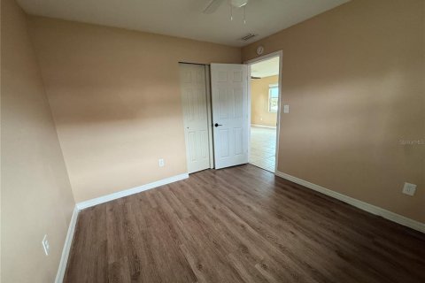 Apartment in South Pasadena, Florida 1 bedroom, 51.1 sq.m. № 1910985 - photo 10