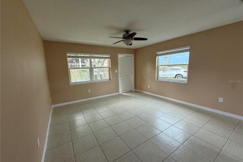 Apartment in South Pasadena, Florida 1 bedroom, 51.1 sq.m. № 1910985 - photo 6