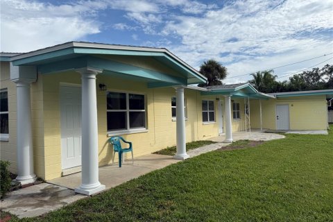 Apartment in South Pasadena, Florida 1 bedroom, 51.1 sq.m. № 1910985 - photo 3