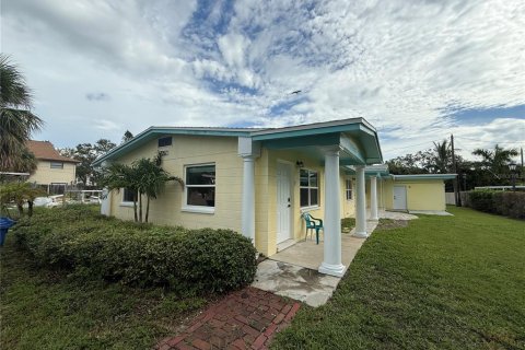 Apartment in South Pasadena, Florida 1 bedroom, 51.1 sq.m. № 1910985 - photo 2