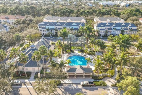 Condominio en venta en Jupiter, Florida, 2 dormitorios, 124.86 m2 № 2276423 - foto 14