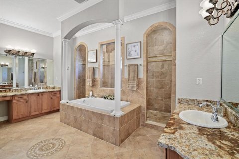 Villa ou maison à vendre à Fish Hawk, Floride: 4 chambres, 438.68 m2 № 2204096 - photo 29