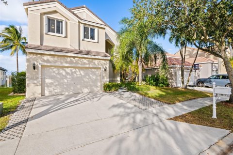Casa en venta en Weston, Florida, 5 dormitorios, 247.96 m2 № 1646766 - foto 3