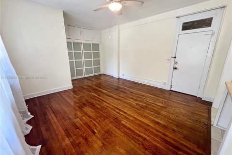 Appartement à louer à Miami Beach, Floride: 46.45 m2 № 1781563 - photo 5