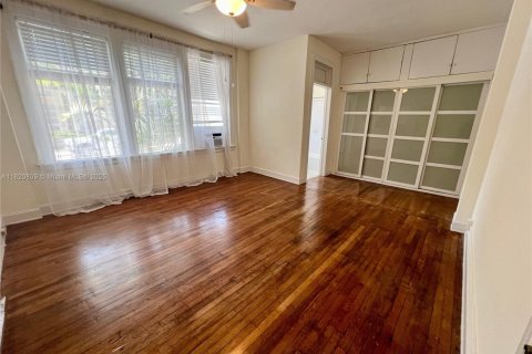 Appartement à louer à Miami Beach, Floride: 46.45 m2 № 1781563 - photo 4