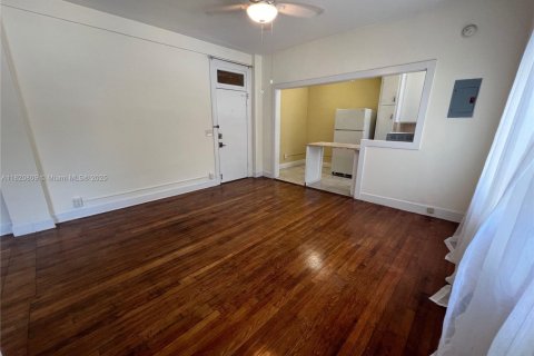 Appartement à louer à Miami Beach, Floride: 46.45 m2 № 1781563 - photo 6