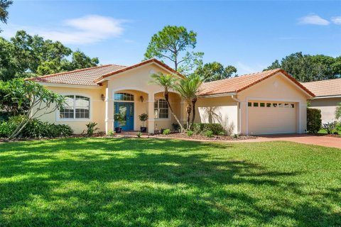 House in Winter Haven, Florida 4 bedrooms, 199 sq.m. № 2106471 - photo 14