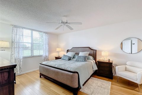 Condominio en alquiler en Wellington, Florida, 2 dormitorios, 130.43 m2 № 1924450 - foto 14