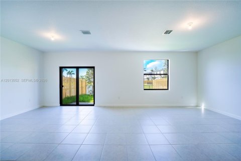 Townhouse in Dania Beach, Florida 3 bedrooms, 152.45 sq.m. № 2086978 - photo 17