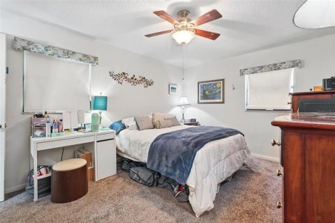 House in Mount Dora, Florida 3 bedrooms, 133.78 sq.m. № 1880621 - photo 20