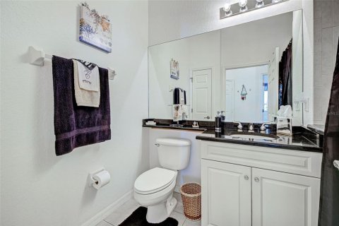Купить кондоминиум в Венеция, Флорида 6 комнат, 130.99м2, № 1538317 - фото 21