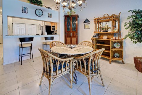 Купить кондоминиум в Венеция, Флорида 6 комнат, 130.99м2, № 1538317 - фото 12