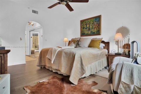 Condo in Doral, Florida, 3 bedrooms  № 1836065 - photo 14